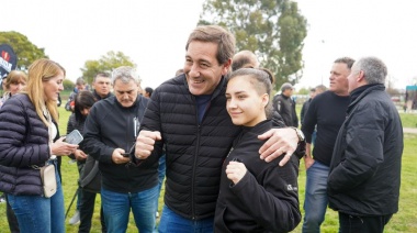 Con la presencia de Julio Garro, la localidad de Olmos celebró su 112° aniversario con música y actividades para las familias