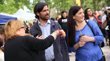 Luana Simioni, candidata del FIT en La Plata: "Sostenemos con el cuerpo lo que decimos en nuestro programa"