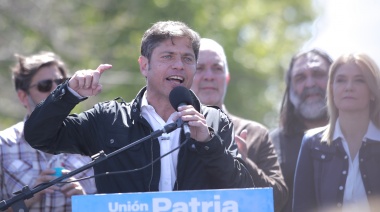 Kicillof encabezó un acto en Berisso, "el kilómetro 0 del peronismo”