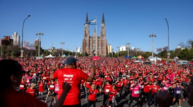 Unos 14 mil atletas de todas las edades participaron de la Maratón Delfor de La Canal, organizada por la UNLP