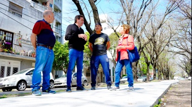 Julio Garro recorrió la obra del sendero en la avenida 66 desde 120 hasta la calle 9 de La Plata