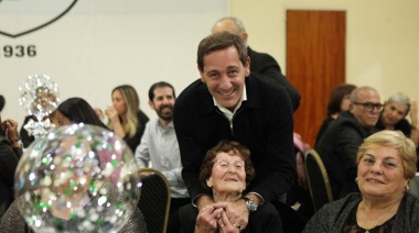 Garro participó del aniversario de Capital Chica, un club que "forma parte de la historia y la tradición de Los Hornos"