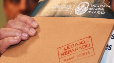 El próximo 8 de noviembre entregarán legajos reparados a 100 estudiantes, graduados y trabajadores del Colegio Nacional de La Plata