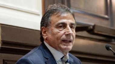 El diputado bonaerense Ruben Eslaiman aseguró que "es normal en la Legislatura que un compañero vaya al banco y le cobre a otros"
