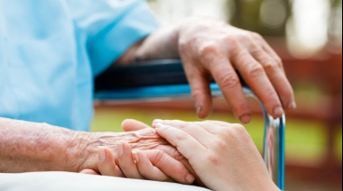 Desarrollaron un método para detectar el Alzheimer rápidamente y a bajo costo