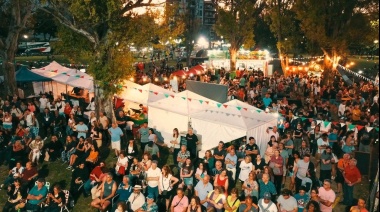 Centenares de personas se acercaron al Parque Alberti de La Plata para disfrutar la tercera edición del festival de gastronomía italiana