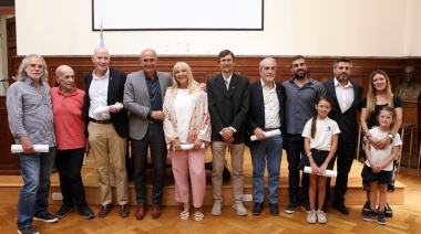 A 40 años de la recuperación de la democracia, distinguieron a autoridades de la Facultad de Ciencias Agrarias y Forestales