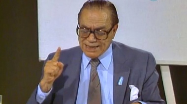 Milei anunció que podría llamar a un plebiscito si no se aprueba su DNU: recordamos el histórico debate del año 1984