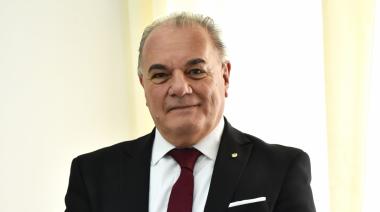 Distinguieron en Uruguay al presidente del Colegio de Martilleros de La Plata