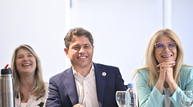 Kicillof encabezó una reunión multisectorial en La Plata