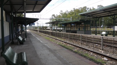 Buscan a los padres de una menor abandonada en la Estación de Villa Elisa