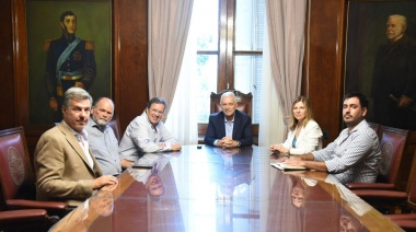 Alak y Saintout acordaron trabajar "en la promoción de los centros culturales y las bibliotecas populares" de La Plata
