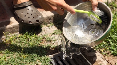 Tras las últimas lluvias en La Plata, piden acentuar el descacharreo domiciliario para prevenir la aparición de mosquitos