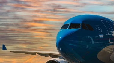 Abrieron el retiro voluntario para 8.000 empleados de Aerolíneas Argentinas