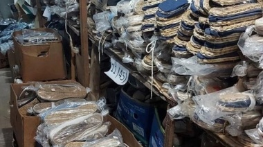 Este sábado volverán a realizar una feria en el ex depósito de Alpargatas en La Plata