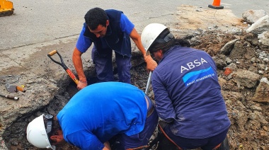 Tres perforaciones de ABSA en La Plata están fuera de servicio y la situación afecta a muchos vecinos