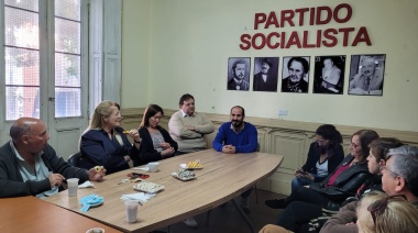 El dirigente del socialismo bonaerense Emiliano Fernández recibió a Margarita Stolbizer en la Casa del Pueblo de La Plata