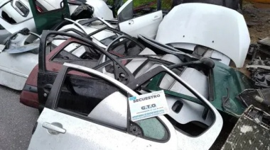 Desarticularon una banda que robaba autos y vendía las autopartes en el mercado ilegal de La Plata