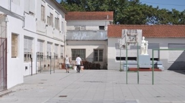 Comienzan los primeros fríos y la Escuela Primaria N°2 de La Plata continúa sin gas: este jueves su comunidad educativa hará una sentada