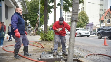 Intensifican la limpieza de sumideros en La Plata