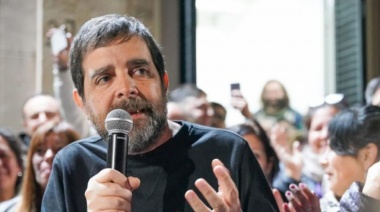 Allanaron la Municipalidad de San Martín y le prohibieron salir del país al intendente Fernando Moreira
