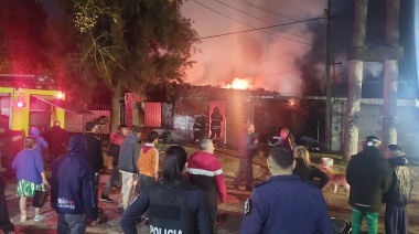 Una familia de La Plata sufrió el incendio de su casa y perdió todo