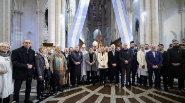 En el Te Deum por el 25 de Mayo, Julio Alak pidió seguir el consejo del Papa Francisco: "Escuchar con los oídos del corazón"