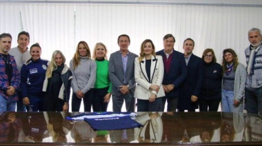 Gimnasia y Esgrima firmó un convenio con la Facultad de Trabajo Social de La Plata para realizar programas en conjunto