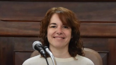 Una concejal de La Libertad Avanza pidió menos temática nacional en el Concejo y parafraseó a Ortega y Gasset: "Concejales a las cosas"