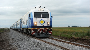 Un tren conducido por un hombre borracho embistió a otro borracho que dormía sobre las vías