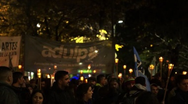 Docentes y no docentes universitarios de La Plata harán una marcha de antorchas para visibilizar su reclamo salarial