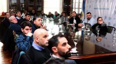 El ministro de Economía bonaerense anunció la reanudación de la paritaria con los gremios estatales