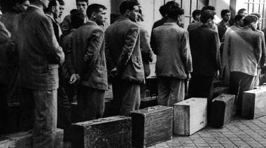 Descendientes de españoles exiliados en Argentina por la Guerra Civil y el franquismo tendrán un año más para tramitar la ciudadanía europea