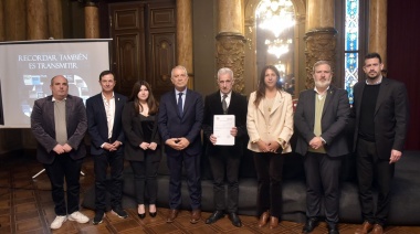 Alak y Lipovetzky participaron de un acto por los 30 años del atentado a la AMIA