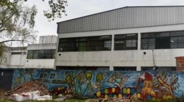 Ladrones entraron a robar la Escuela Primaria N°27 de Villa Elvira y se llevaron alimentos y electrodomésticos