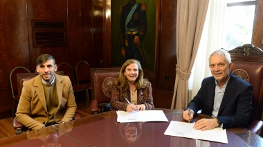 Alak firmó un acuerdo con la rectora de la UCALP para "fortalecer la colaboración entre la Municipalidad y la casa de estudios"