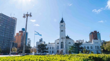 Alak dispuso un nuevo aumento del 6 % para los empleados municipales de La Plata