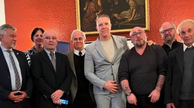 Luego de recibirse de filósofo, Alejandro Fantino anunció que podría comenzar a dar clases en La Plata