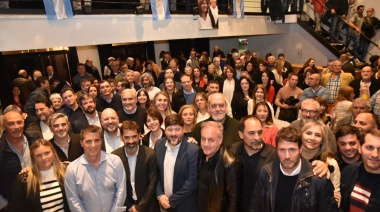 Dirigentes de Bullrich y Milei en La Plata confluyeron en un acto: "La Fuerza del Cambio rugió muy fuerte en la ciudad"