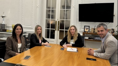 La que se va sin que la echen... se reúne con Karina Milei: Carolina Píparo regresó a La Libertad Avanza