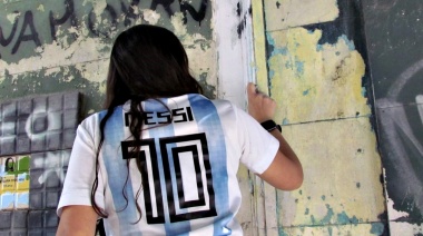 En la previa de un nuevo aniversario de La Noche de los Lápices, estudiantes del Normal 3 de La Plata restauraron murales en uno de los ingresos al colegio