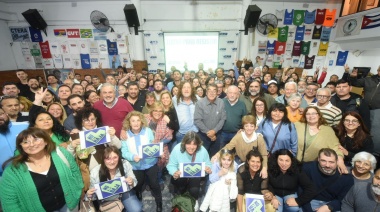 Las dos CTA realizaron un plenario conjunto en La Plata bajo la premisa de “lucha para resistir y unidad para vencer”