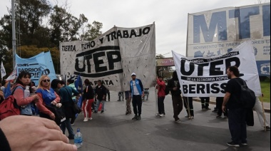 Organizaciones reclamaron en La Plata por alimentos y medicamentos que dejó de suministrar el Ministerio de Capital Humano