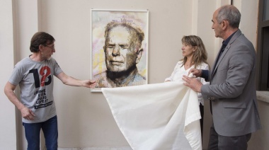 Inauguraron una placa conmemorativa en homenaje a Jorge Julio López en el Rectorado de la UNLP