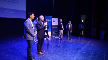 Alak, Lorenzino y Atanasof participaron de una charla sobre políticas de cuidado en los juegos en línea en La Plata
