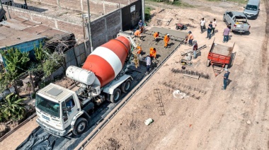 AUBASA comenzó a pavimentar la conexión de la avenida 520 con el Distribuidor sobre la Autopista Buenos Aires La Plata