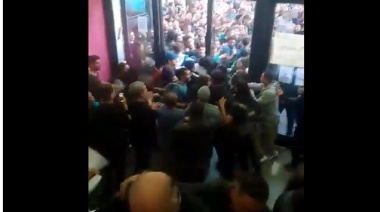 La Presidencia de la UNLP repudió "enfáticamente" los hechos de violencia registrados frente al edificio Sergio Karakachoff de La Plata