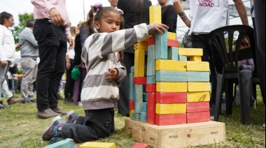 Se realizó una nueva edición del programa “Nos vemos en el barrio” en la Plaza Corazones del Retiro de Lisandro Olmos