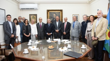 La Universidad Nacional de La Plata distinguió con el título Doctor Honoris Causa post-mortem a Genaro Carrió