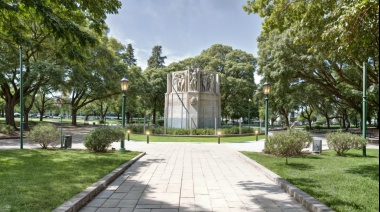 Alak anunció el inicio de la obra para reconstruir la Plaza Rocha de La Plata